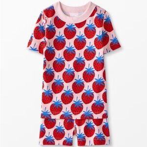 NWT Hanna Andersson Short John Pajama Set Super Strawberries 6-7 120cm